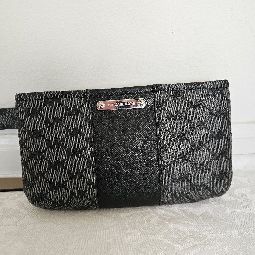 Michael Kors Black and Gray Logo Belt Bag-  S/M size.  Brand New!